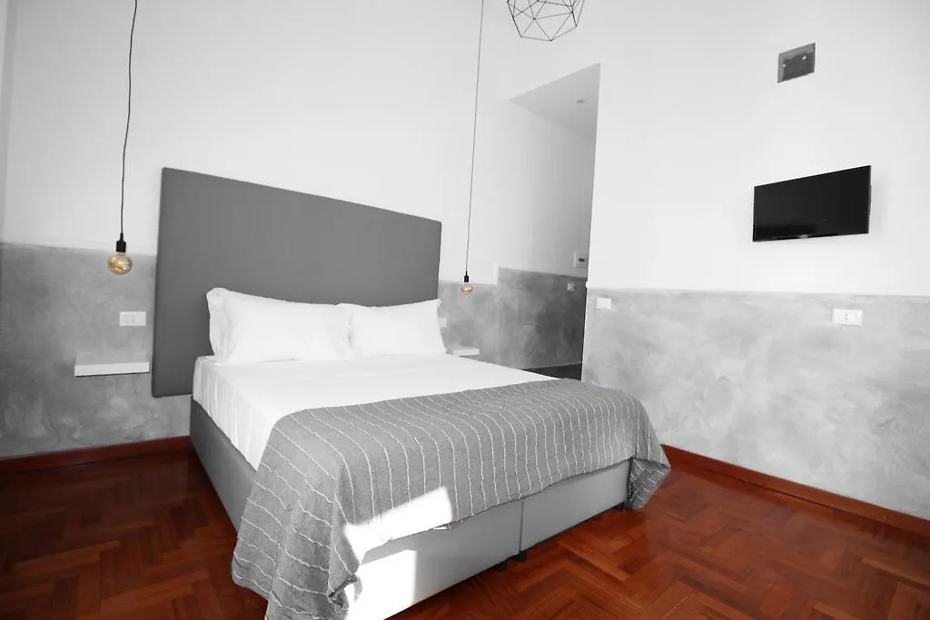 Toledostop Naples 5*,  Italy